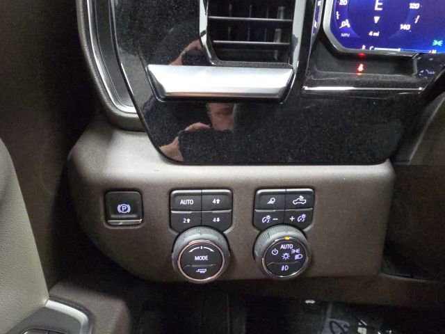 New 2026 Chevrolet Silverado 1500 LTZ w/ Z71 Off-Road Package image 19