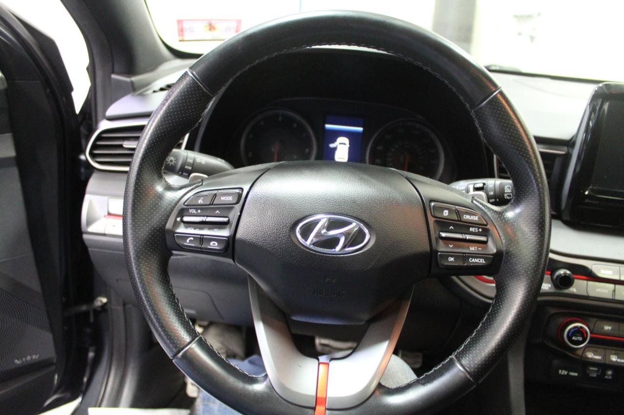 Used 2019 Hyundai Veloster Turbo image 8