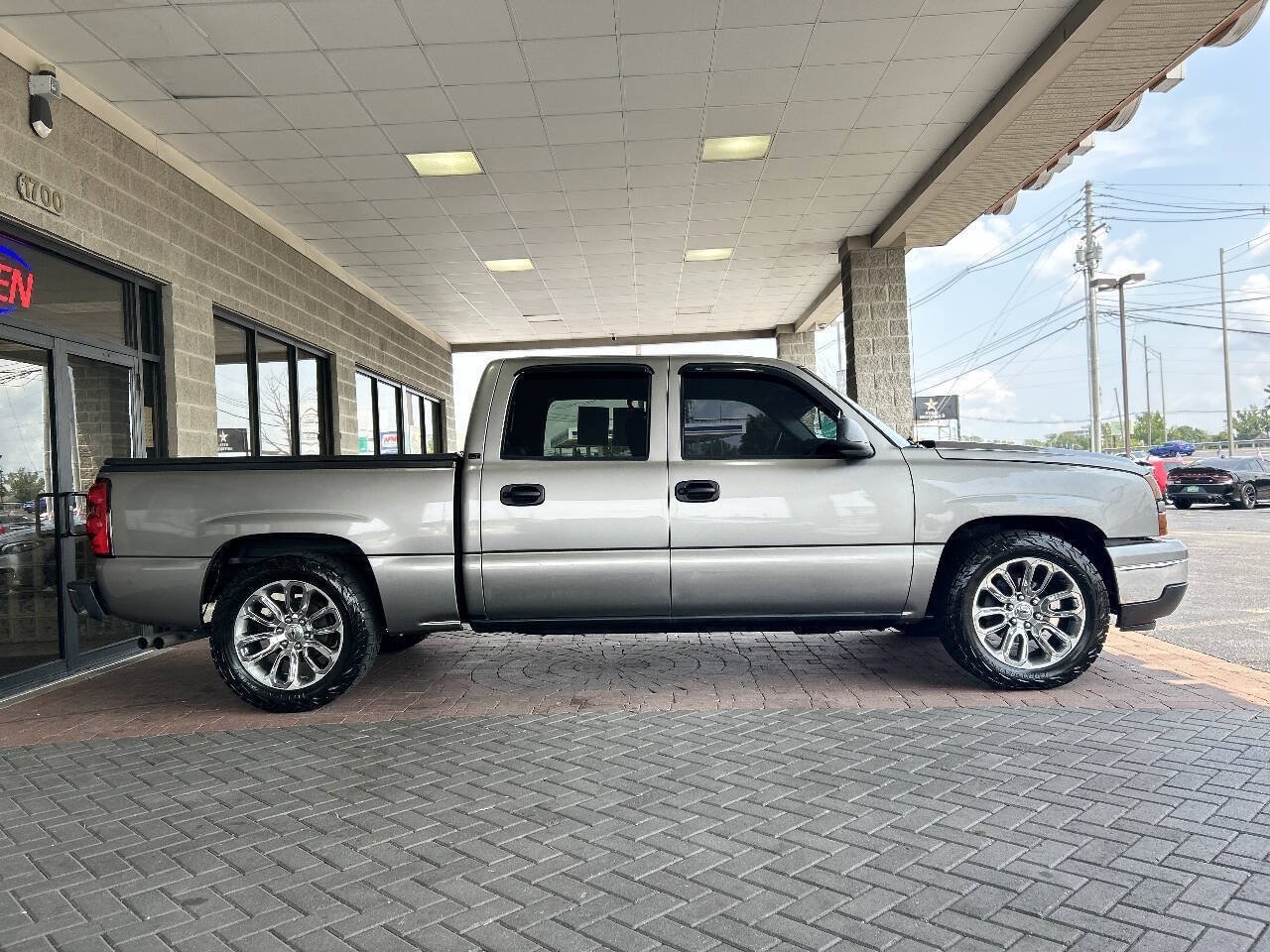 Used 2006 Chevrolet Silverado 1500 LT w/ Light Duty Power Package RWD image 18