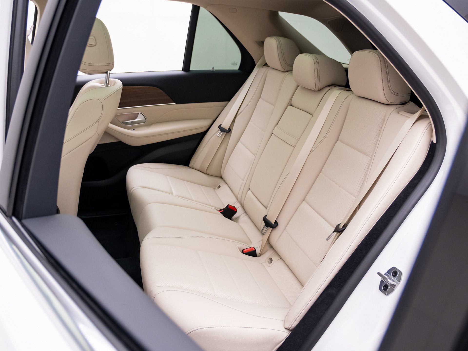 New 2026 Mercedes-Benz GLE 350 4MATIC image 18