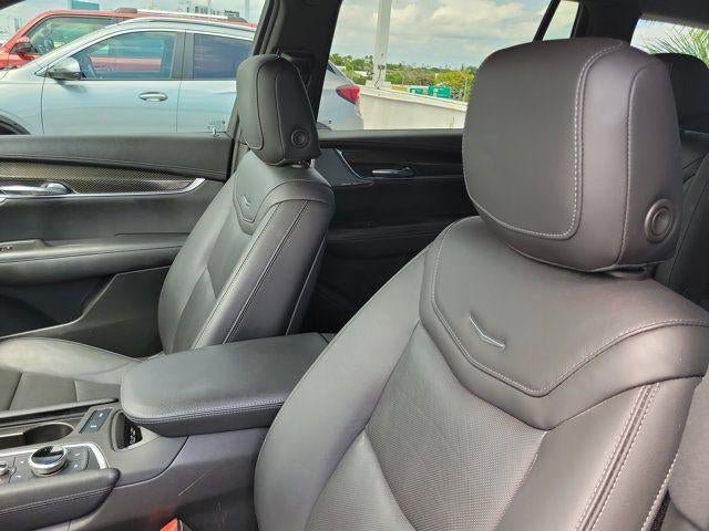 Certified 2022 Cadillac XT6 Sport AWD/4WD image 5