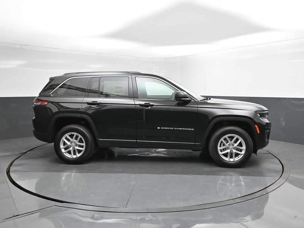 New 2025 Jeep Grand Cherokee Laredo X image 26