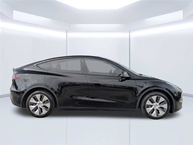 Used 2022 Tesla Model Y Long Range AWD/4WD image 7