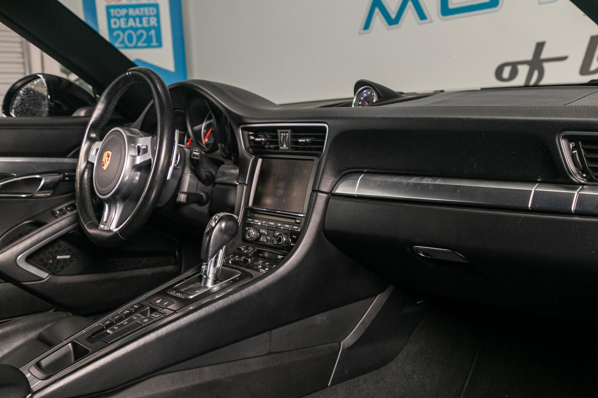 Used 2015 Porsche 911 Turbo image 10