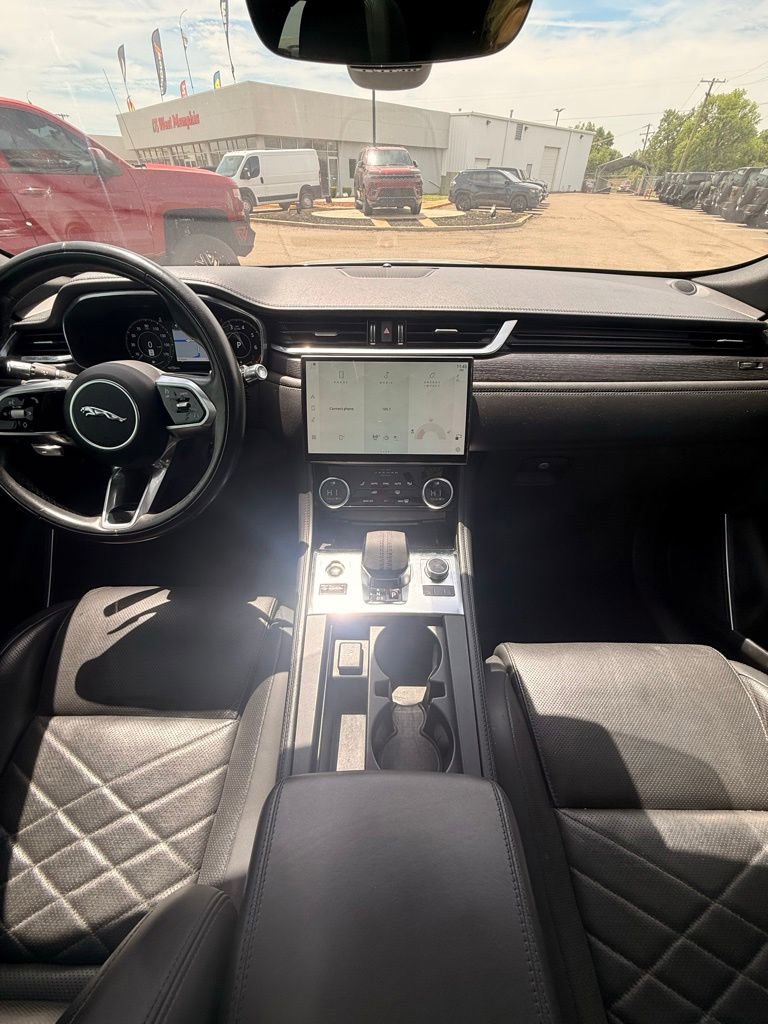 Used 2021 Jaguar F-PACE S AWD/4WD image 19