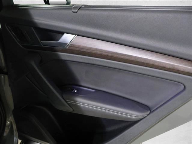 Used 2023 Audi Q5 e Premium Plus w/ Premium Plus Package image 23