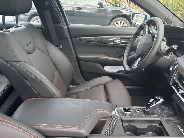 Used 2026 Cadillac CT5 V image 9
