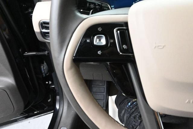 Certified 2023 Lincoln Corsair Reserve AWD/4WD image 14
