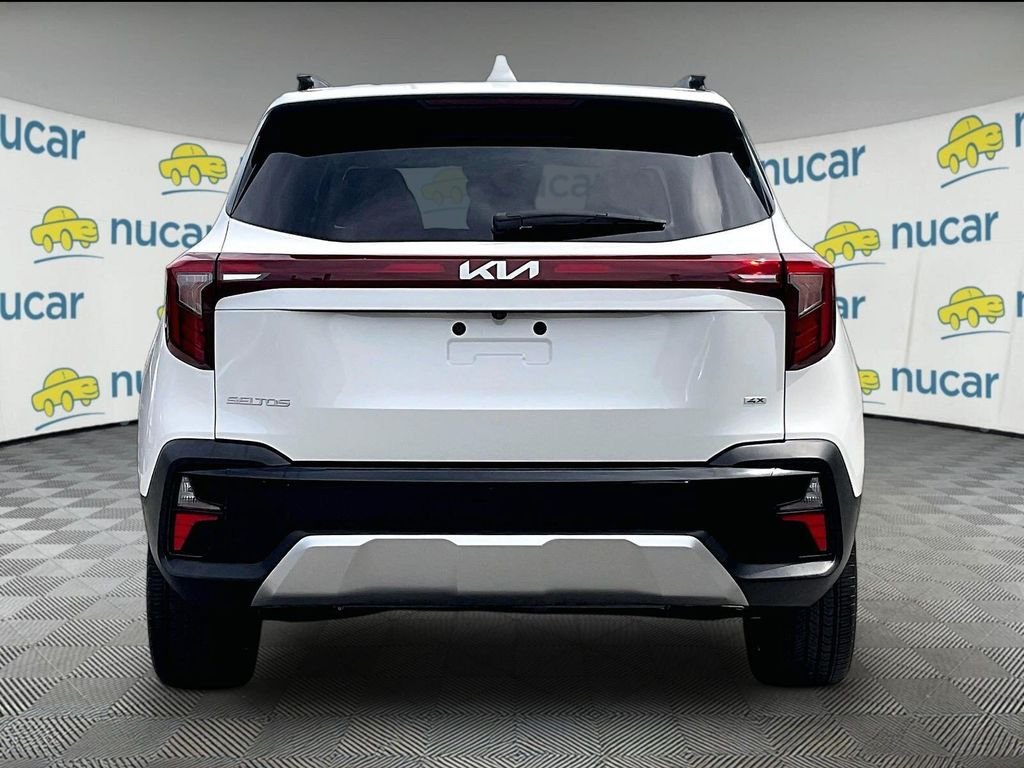 Used 2024 Kia Seltos SX w/ SX Sunroof Package AWD/4WD image 5