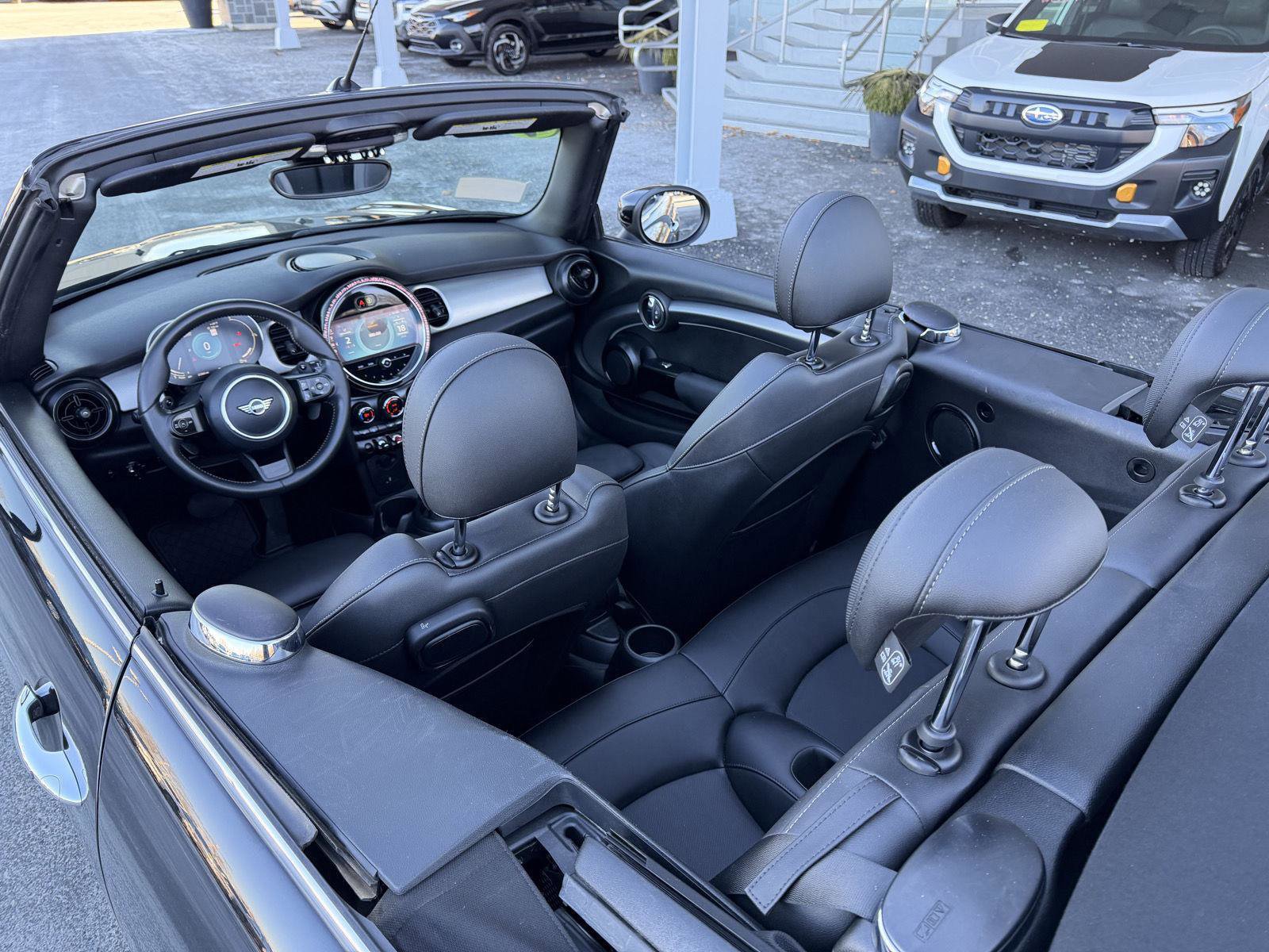 Used 2023 MINI Cooper S image 34
