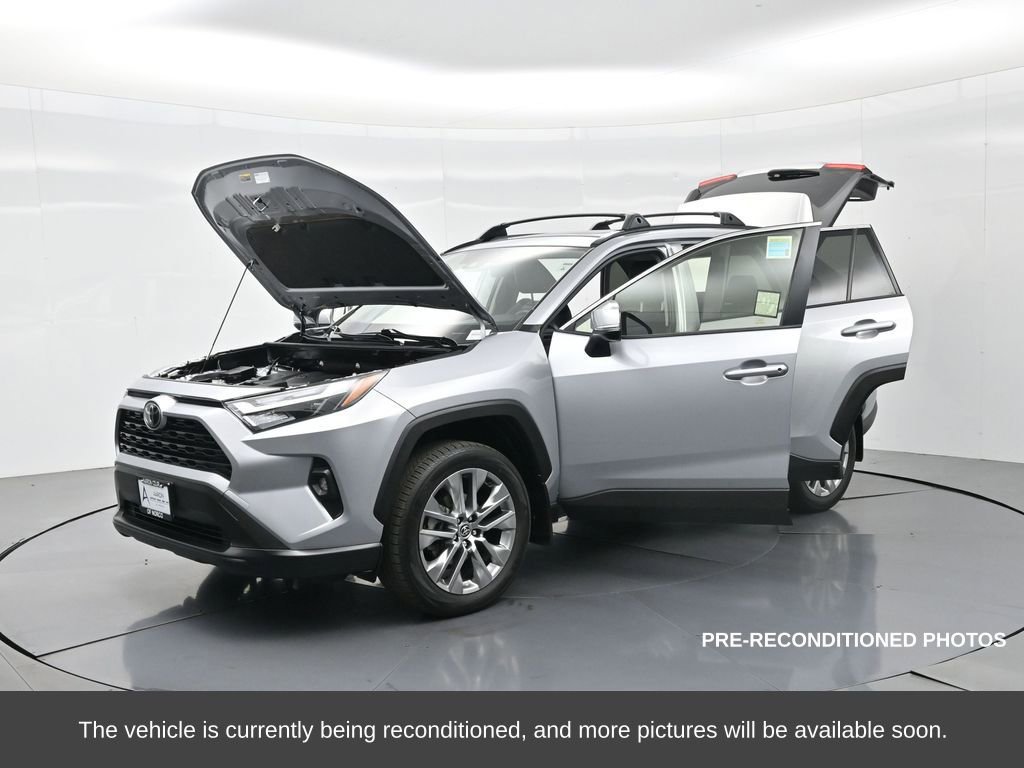 Used 2023 Toyota RAV4 XLE Premium image 35