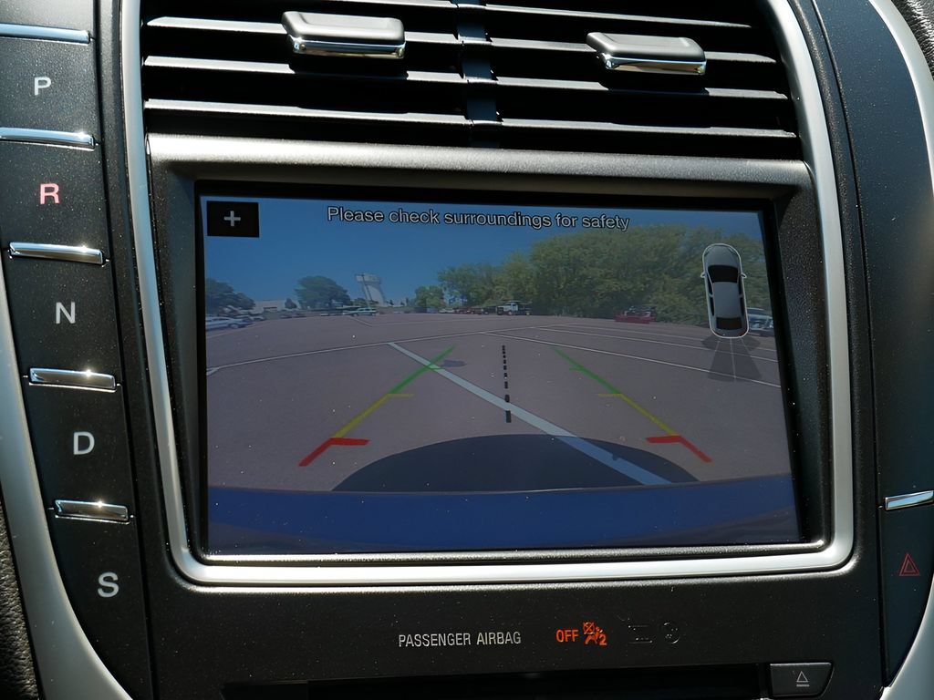 Used 2018 Lincoln MKX Reserve w/ Driver Assistance Package FWD image 28
