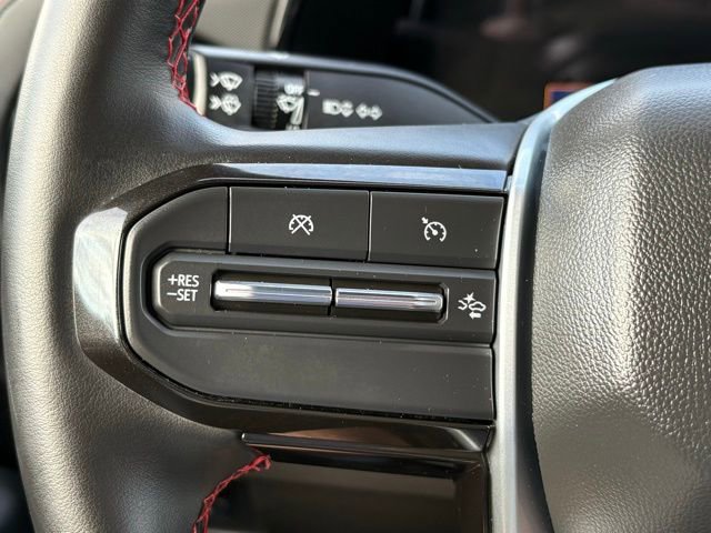 Used 2024 Chevrolet Colorado Z71 w/ Z71 Convenience Package 2 AWD/4WD image 19