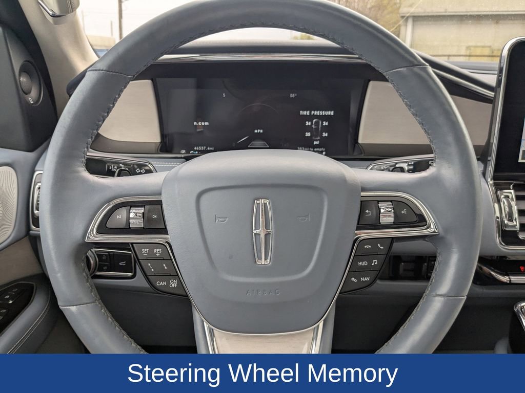 Used 2021 Lincoln Navigator L Black Label w/ Cargo Convenience Package image 31