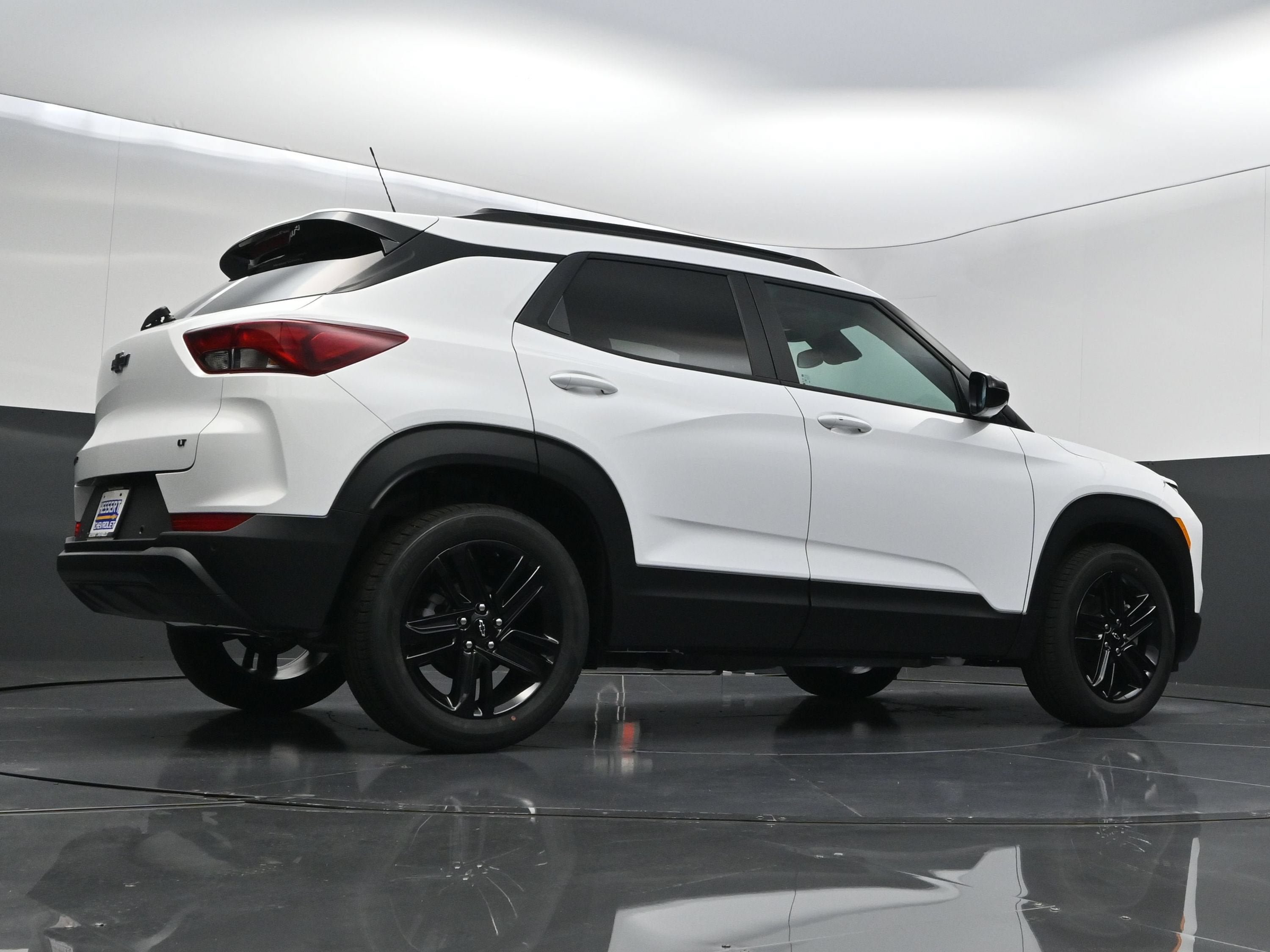 New 2026 Chevrolet TrailBlazer LT w/ Convenience Package FWD image 46