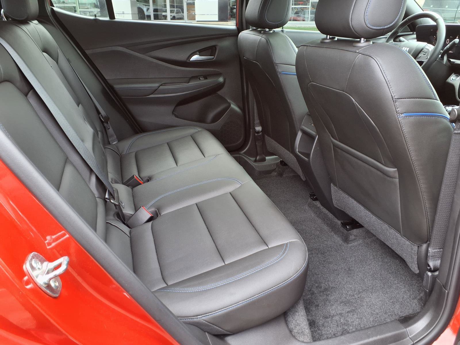 Certified 2024 Buick Envista Sport Touring w/ Convenience I Package image 13