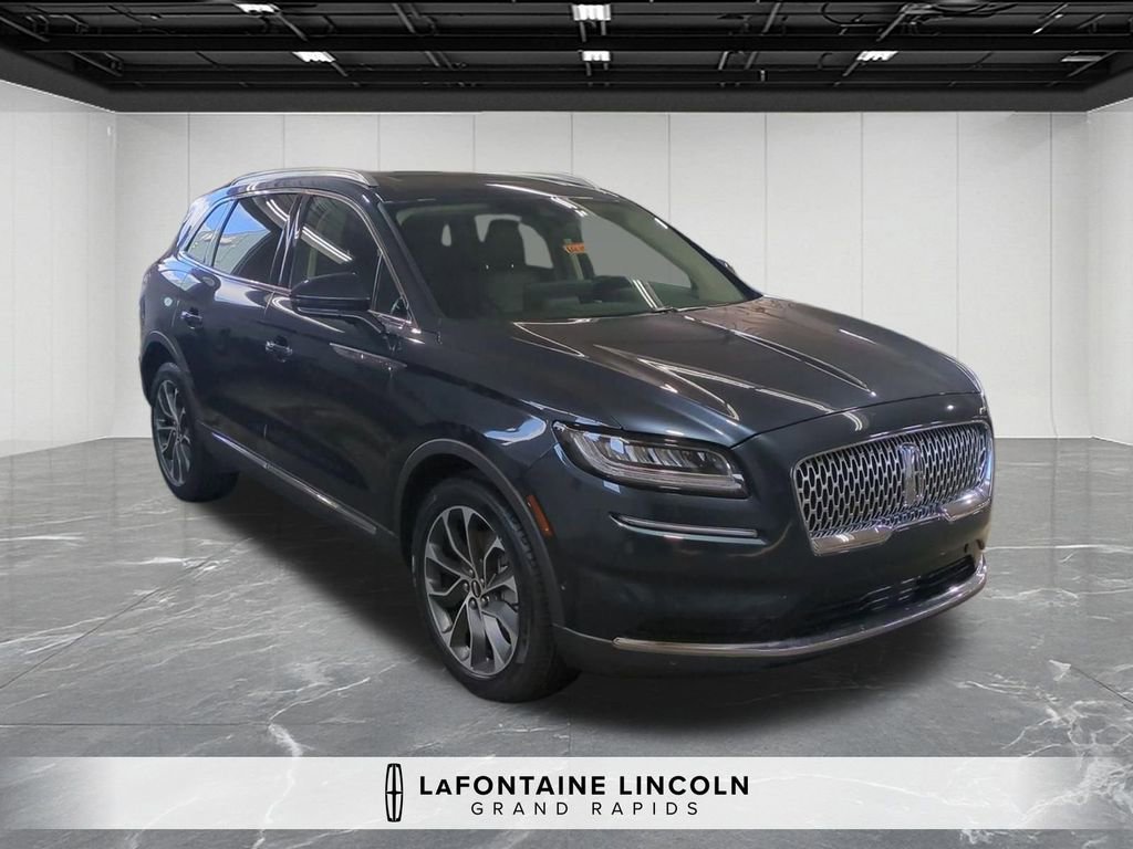 Certified 2023 Lincoln Nautilus Reserve w/ Equipment Group 201A image 7