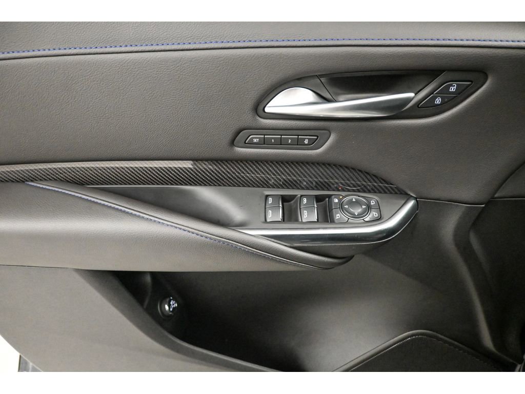 Used 2024 Cadillac XT4 Sport image 29