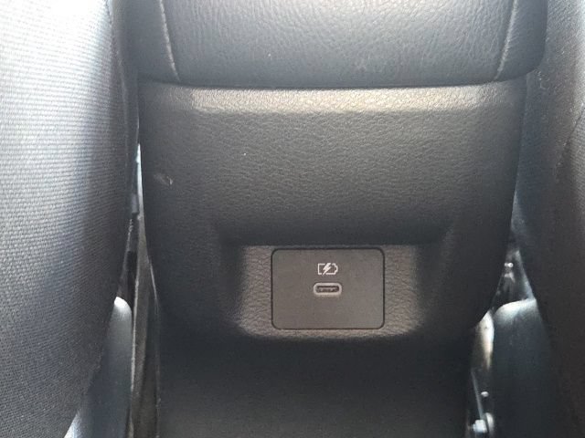 Used 2024 Nissan Versa SV FWD image 14