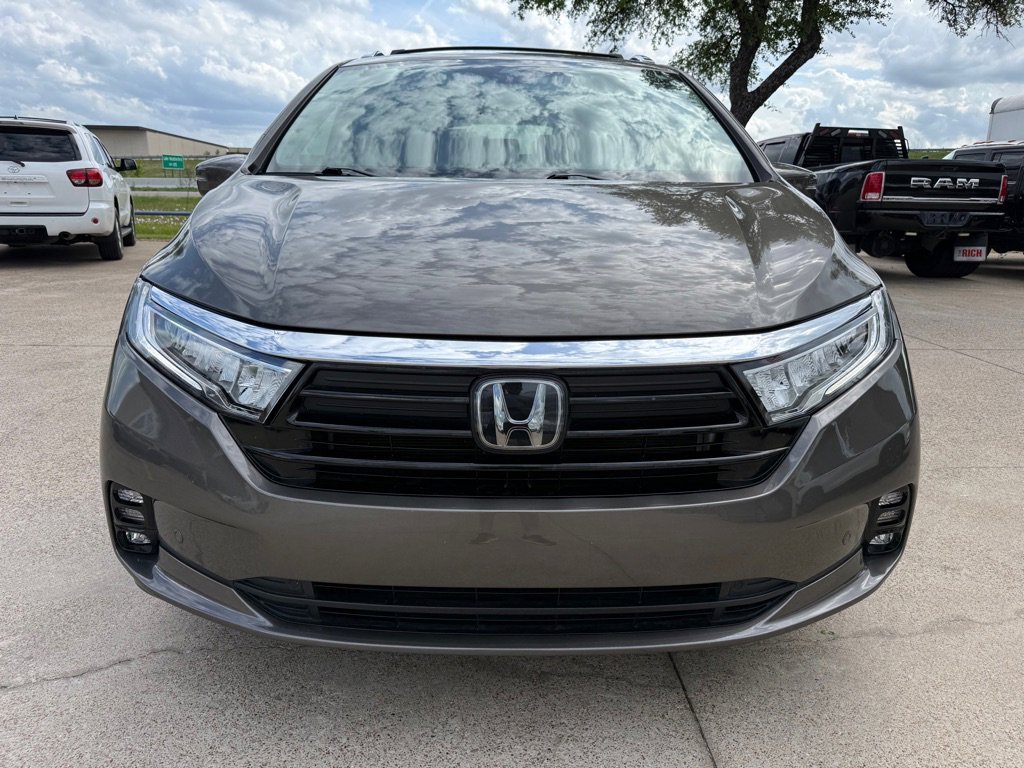 Used 2022 Honda Odyssey Elite image 2