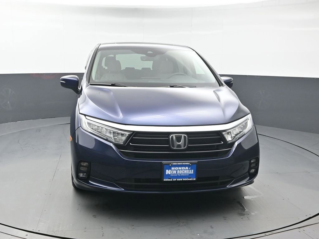 Certified 2024 Honda Odyssey Touring image 11