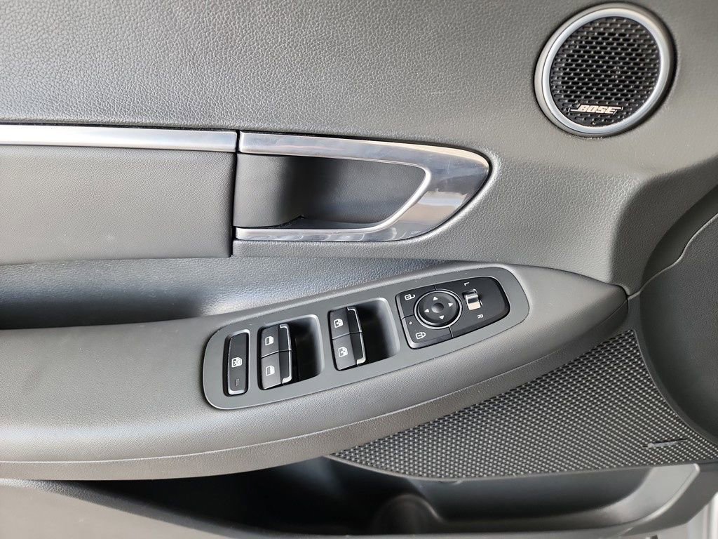 Used 2023 Hyundai Sonata SEL Plus image 13