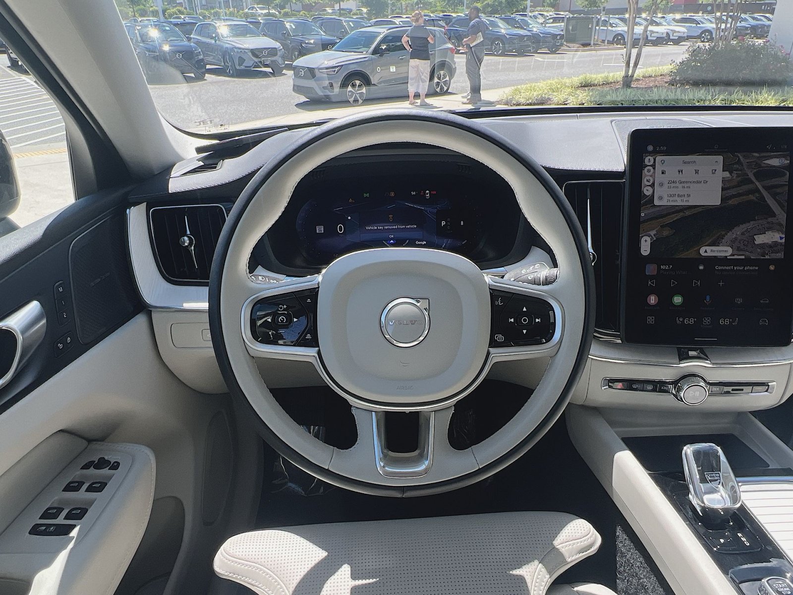 New 2026 Volvo XC60 B5 Ultra w/ Protection Package Premier AWD/4WD image 24