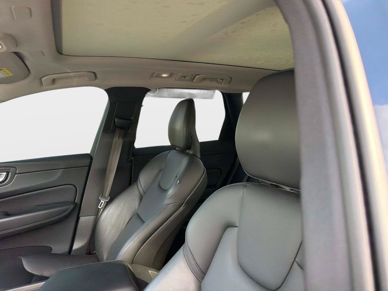 Certified 2024 Volvo XC60 B5 Core AWD/4WD image 23
