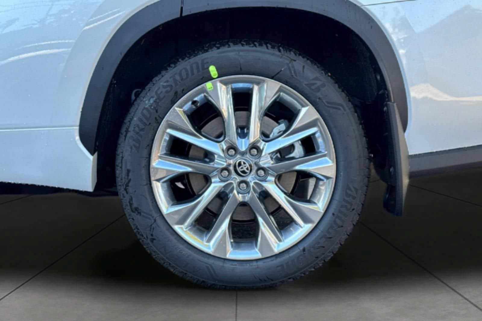 New 2026 Toyota Highlander Limited AWD/4WD image 35