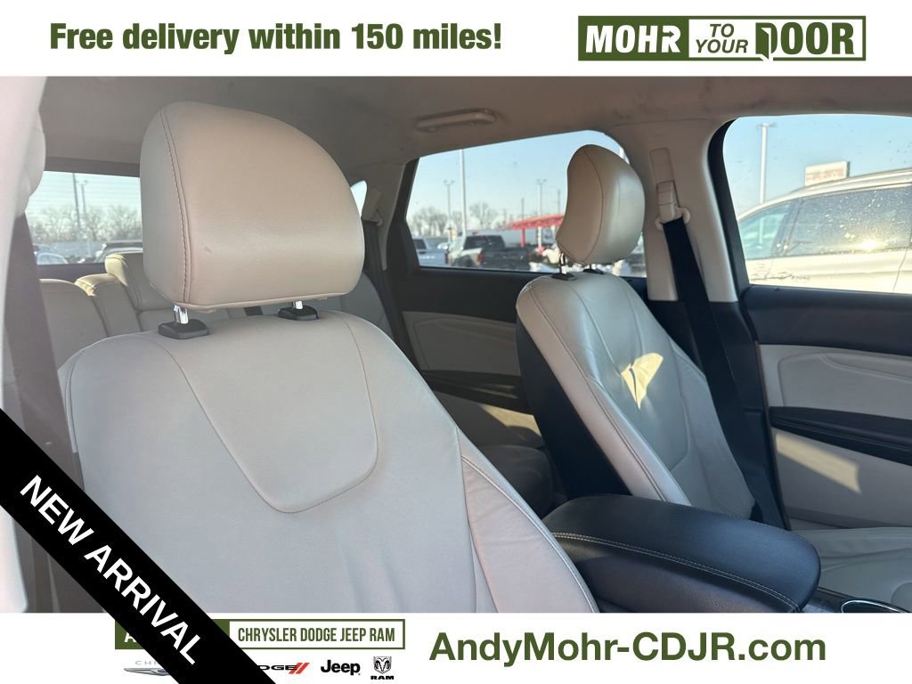 Used 2016 Ford Edge Titanium w/ Technology Package image 31