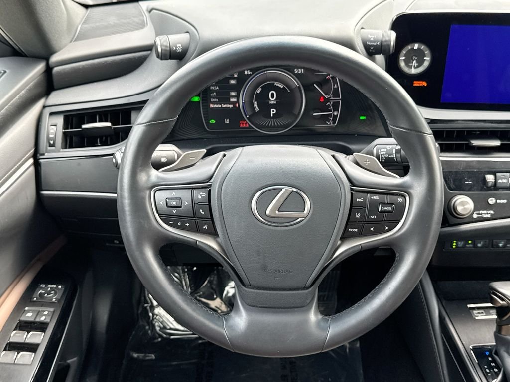 Used 2025 Lexus ES 300h w/ Premium Package FWD image 24