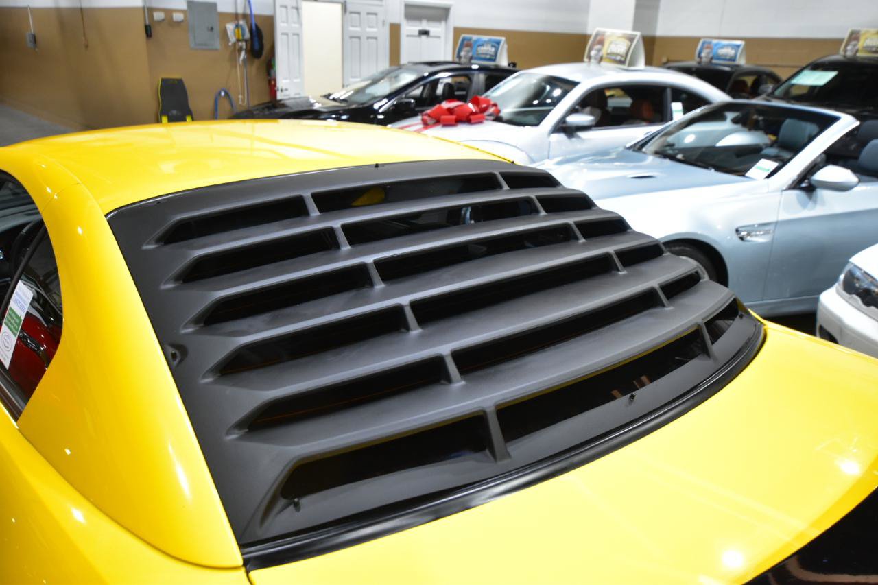 Used 2004 Ford Mustang Mach 1 RWD image 16
