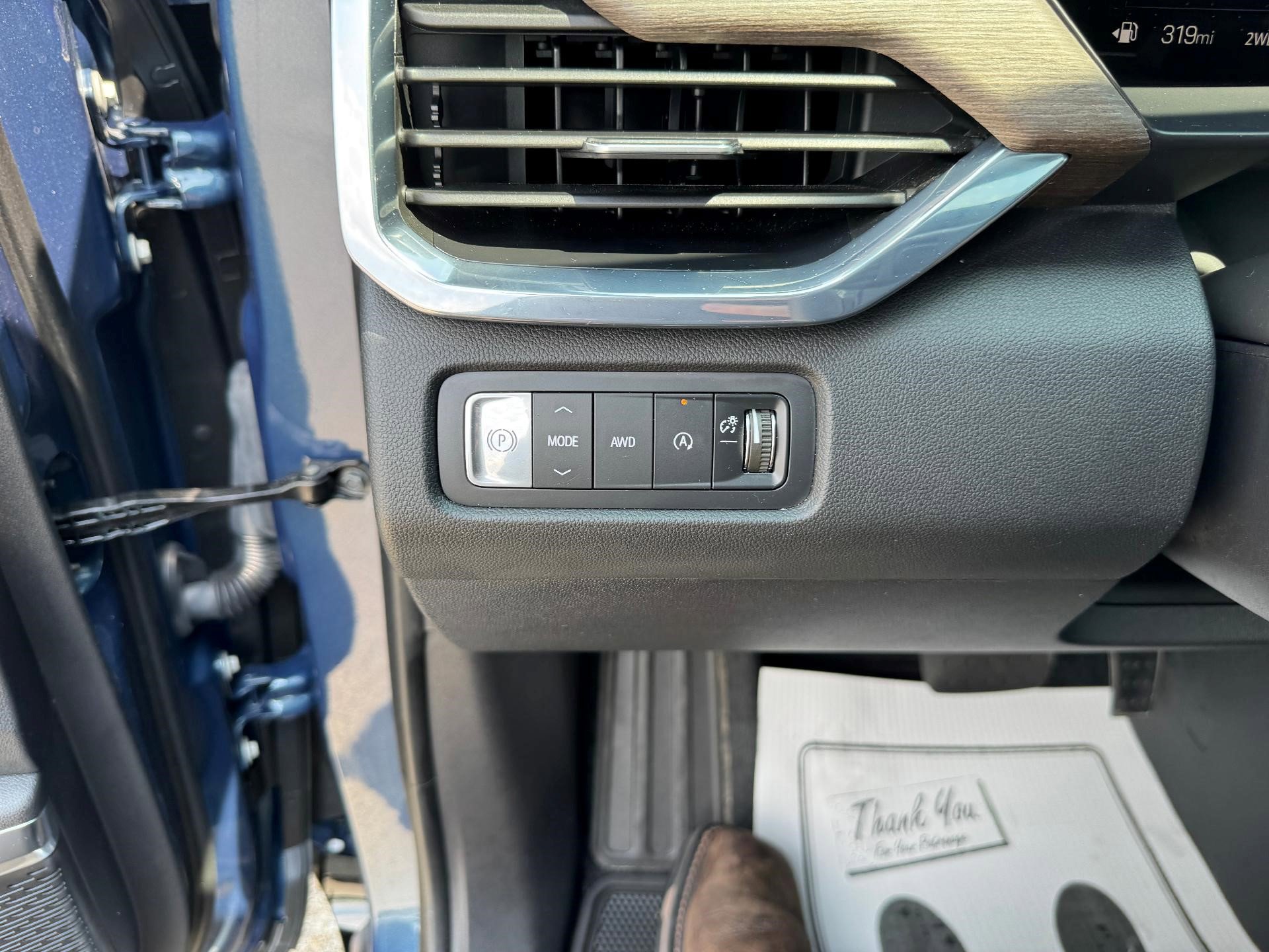 Certified 2025 GMC Acadia Denali w/ Super Cruise Package image 27