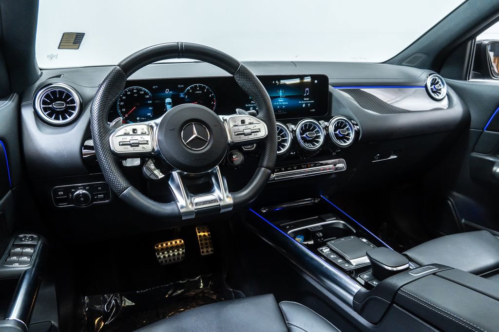 Used 2023 Mercedes-Benz GLA 35 AMG 4MATIC image 4