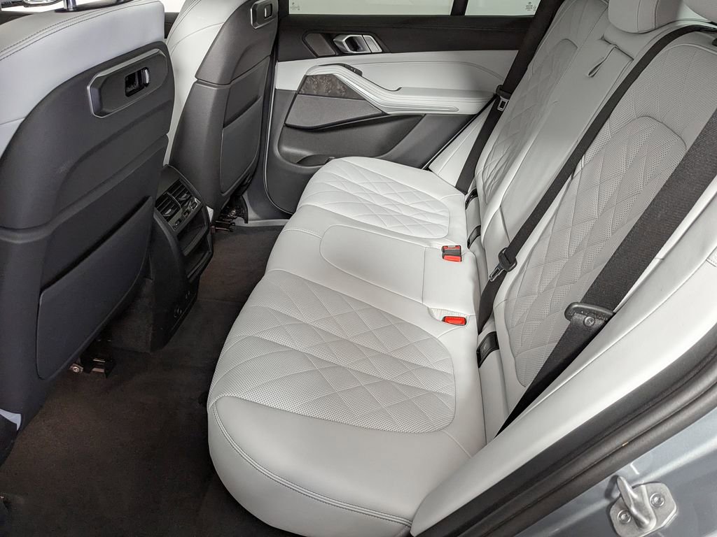 Certified 2024 BMW X5 xDrive40i w/ M Sport Package image 48