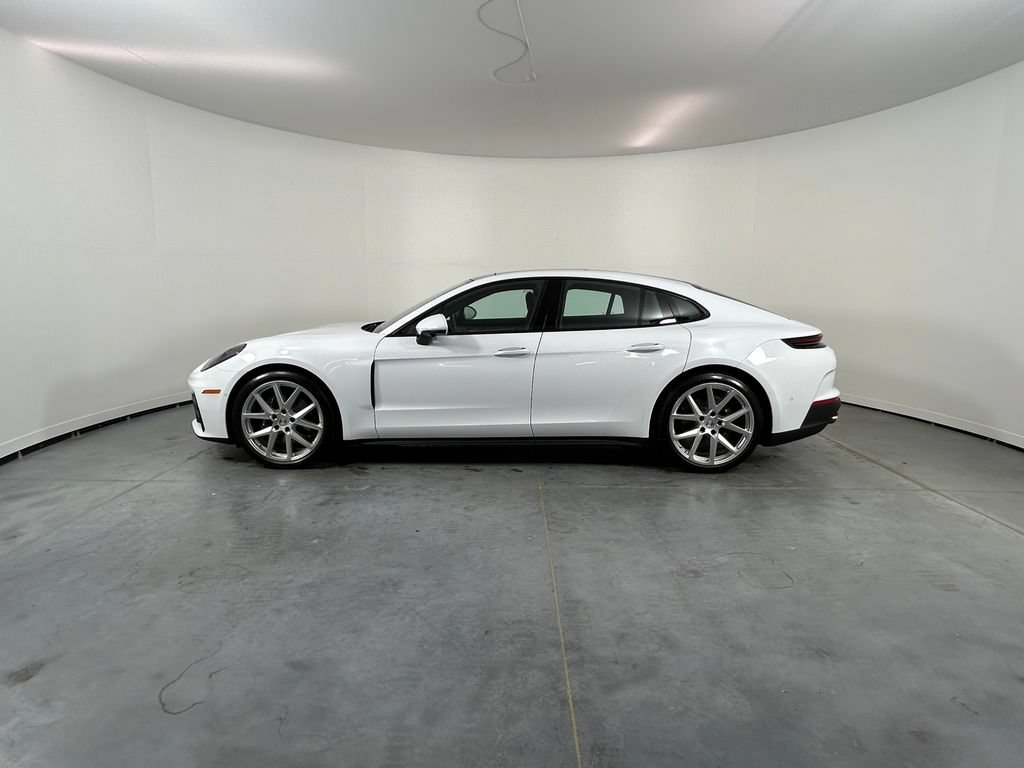 Certified 2024 Porsche Panamera 4 AWD/4WD image 2