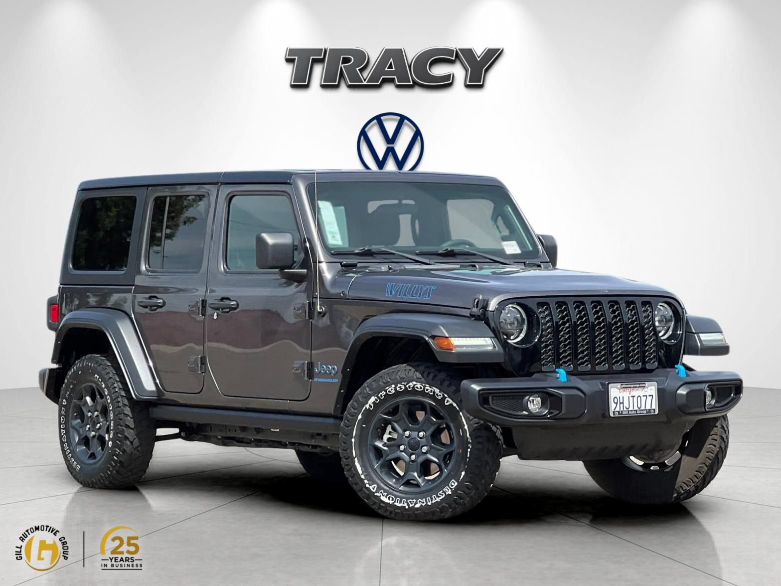 Used 2023 Jeep Wrangler Unlimited w/ Cold Weather Group