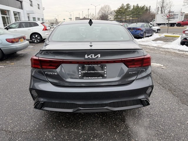 Used 2023 Kia Forte GT-Line w/ GT-Line Premium Package image 4