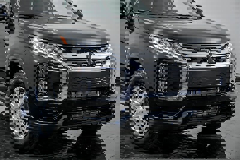 New 2026 Mitsubishi Outlander Sport AWD image 2