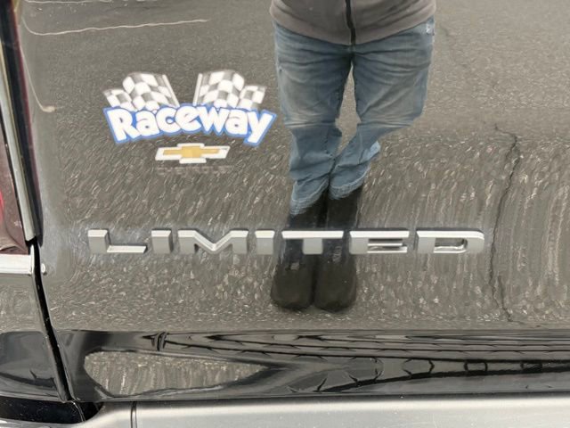 Used 2020 RAM 1500 Limited w/ Black Appearance Package image 22