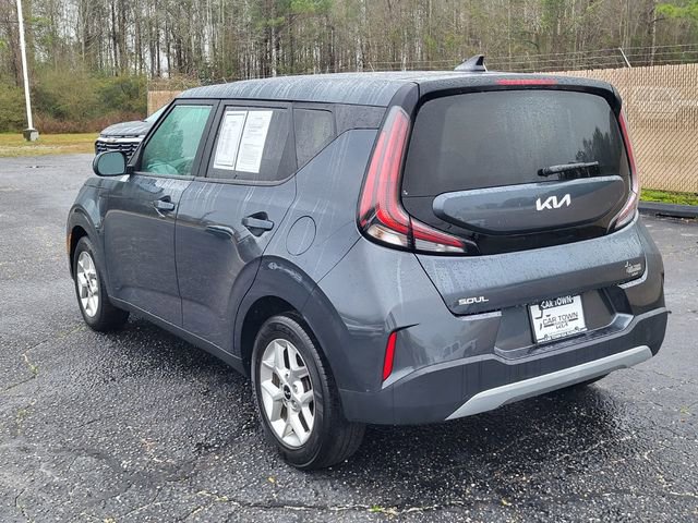 Used 2023 Kia Soul LX w/ LX Technology Package image 5