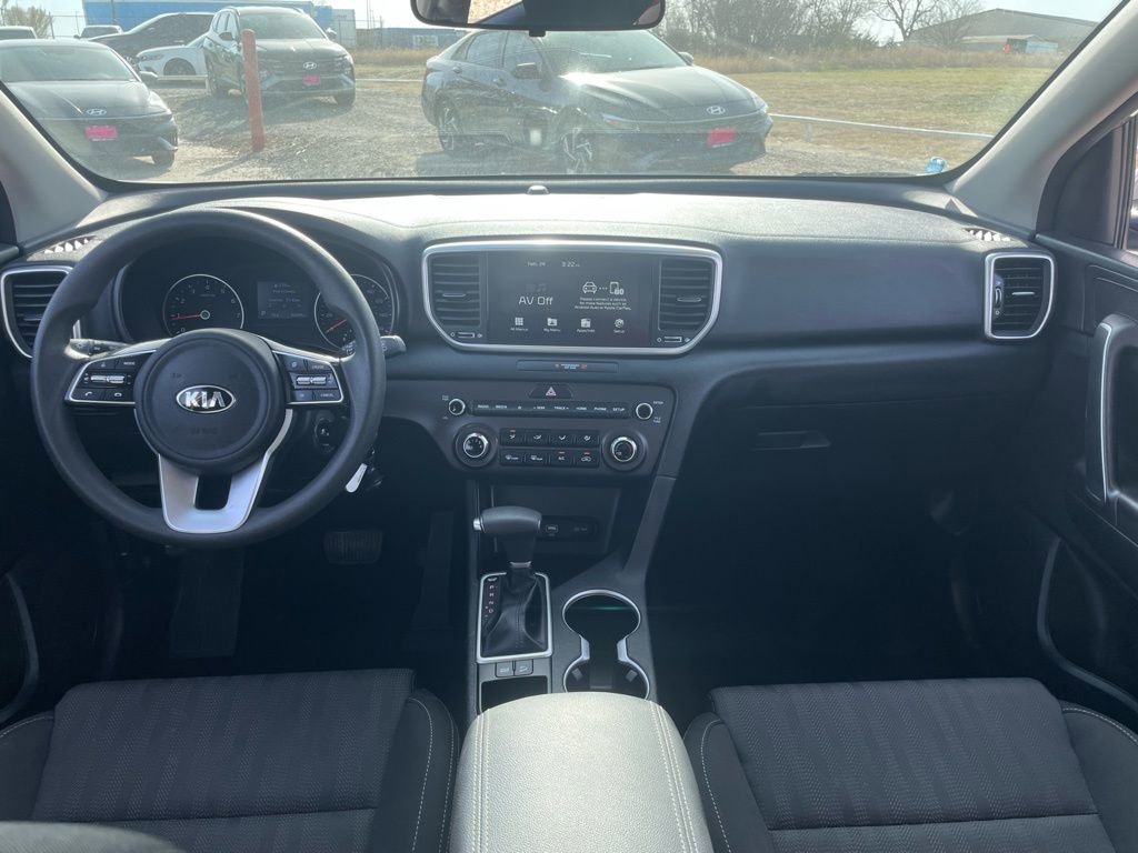 Used 2022 Kia Sportage LX image 20
