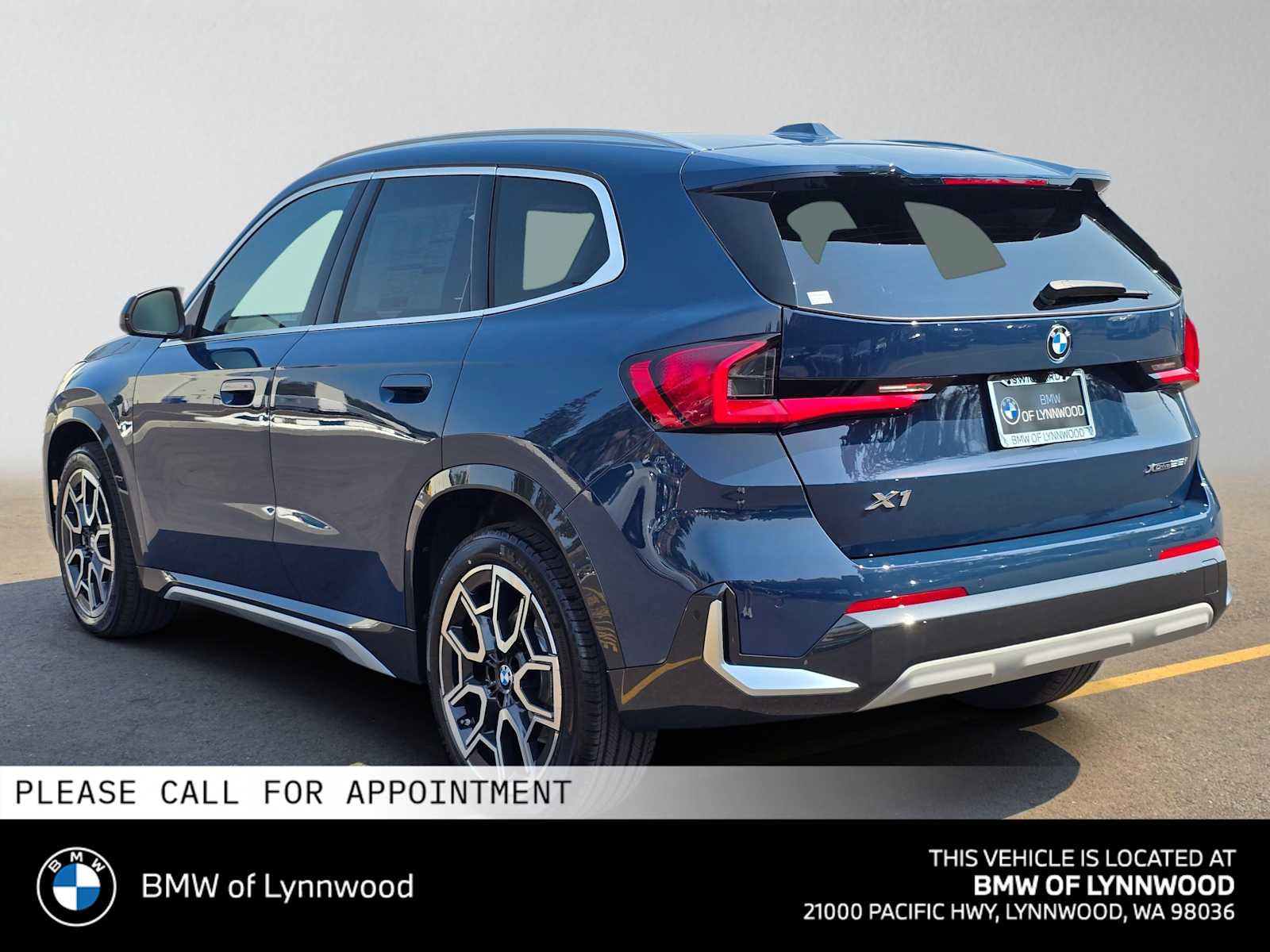 New 2026 BMW X1 xDrive28i w/ Convenience Package AWD/4WD image 5