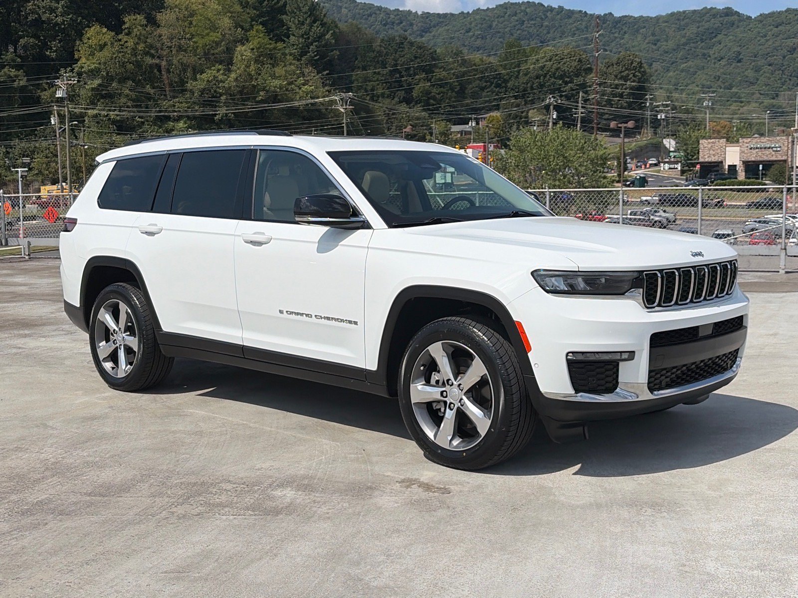 Used 2021 Jeep Grand Cherokee L Limited w/ Luxury Tech Group II