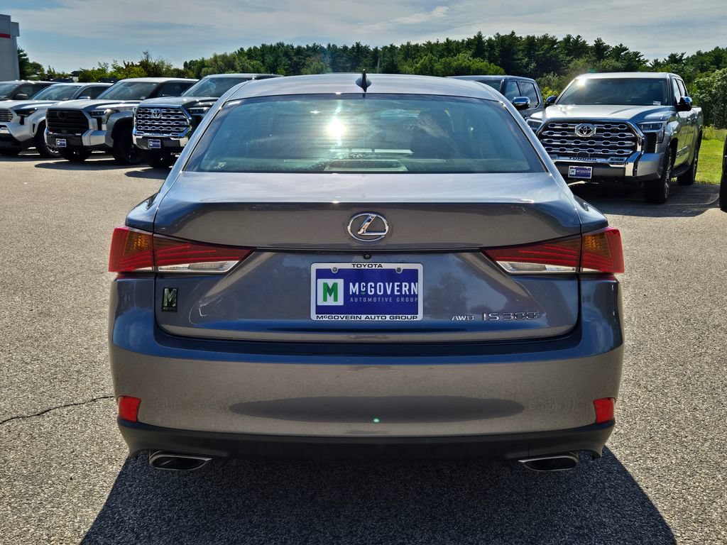 Used 2017 Lexus IS 300 AWD image 4