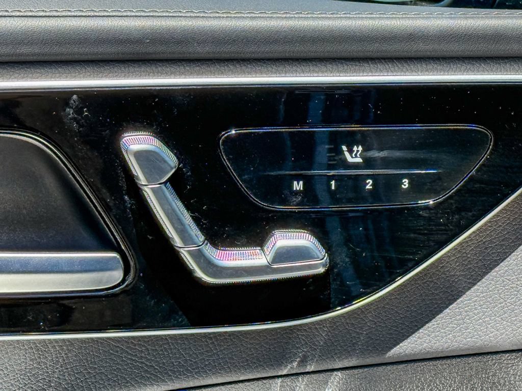 Certified 2025 Mercedes-Benz C 300 4MATIC Sedan image 22