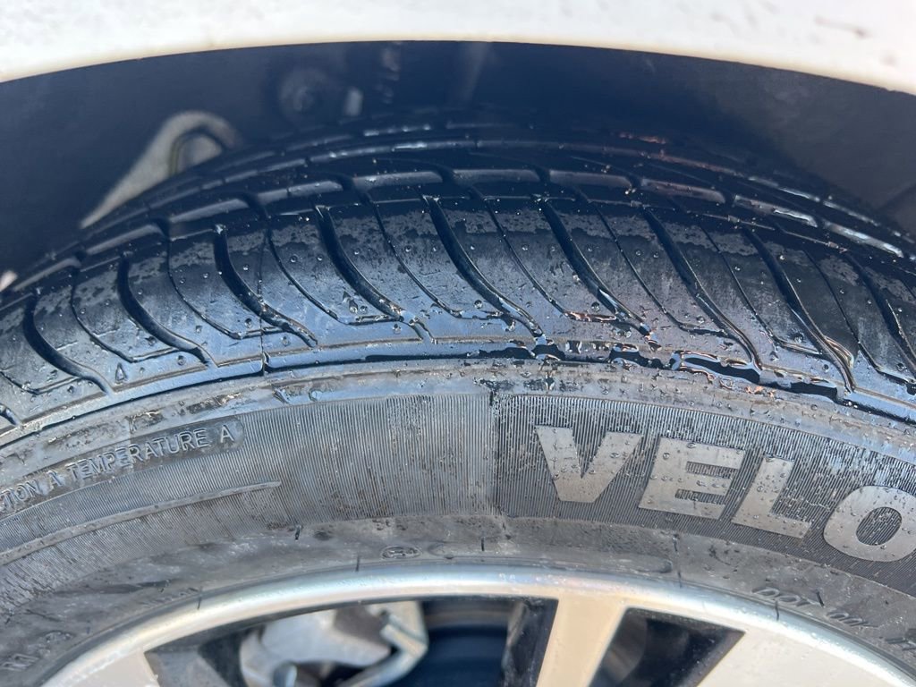 Certified 2023 Nissan Sentra SV image 38