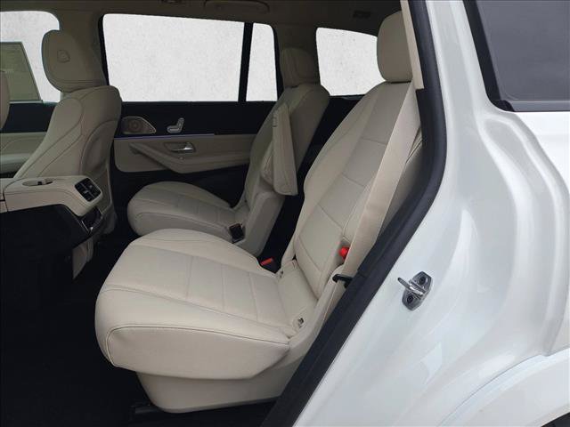 New 2026 Mercedes-Benz GLS 450 4MATIC image 14