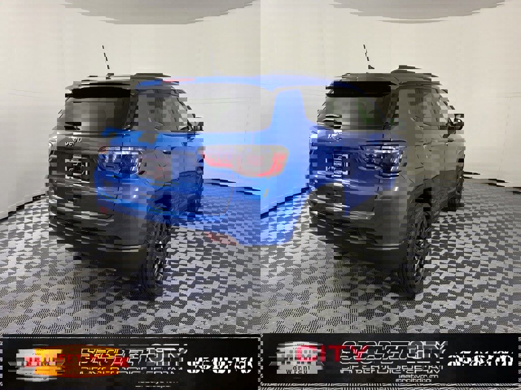 New 2026 Jeep Compass Latitude image 7