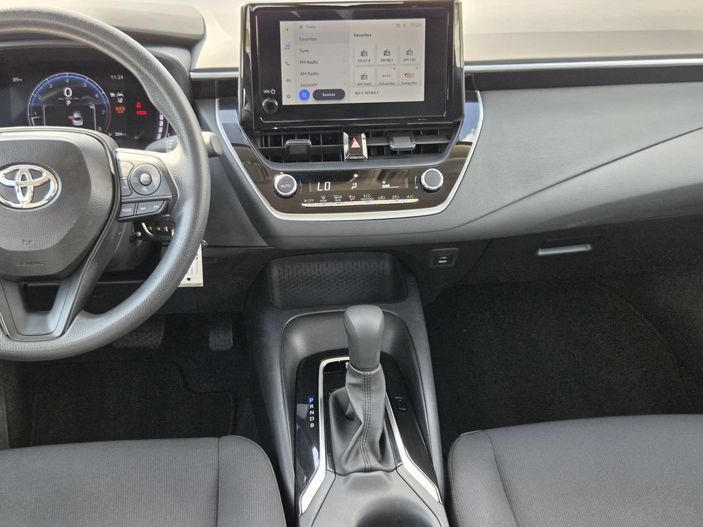 Used 2026 Toyota Corolla LE FWD image 17